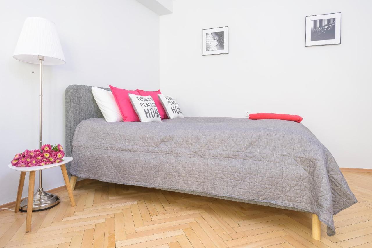 Bright And Modern Apartment In The Heart Of The Old And New Town Warsaw Exterior photo